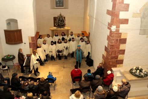 Obec Spořice srdečně zve na